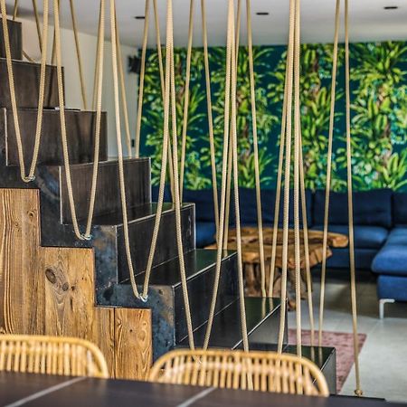Casa Jungle ! Superb Duplex Apartment, Place Des Lices ! Сен-Тропе Екстер'єр фото