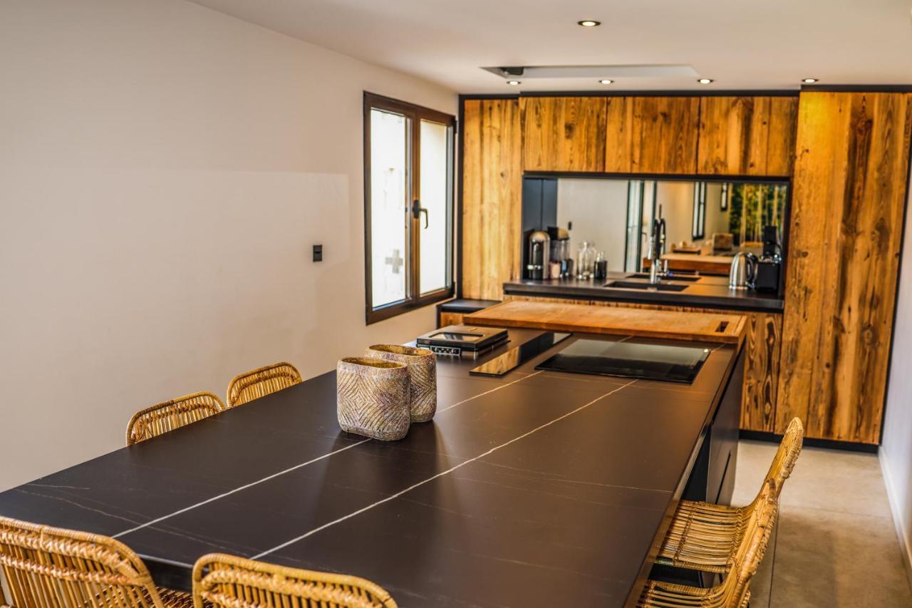 Casa Jungle ! Superb Duplex Apartment, Place Des Lices ! Сен-Тропе Екстер'єр фото